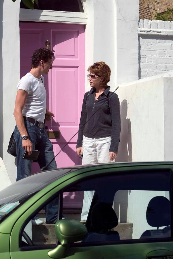 10/8/04 Natasha Kaplinsky and Dancer Boyfriend outside Natasha's house in Chiswick (Pic ©Paul Burgman) Single UK Use, No Reuse, No Resale.