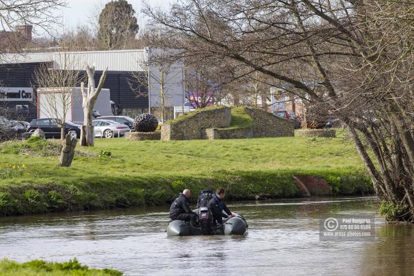 30/03/2016.Police search at Woodbridge Meadows,Guildford, Kayaker missing in River Wey named as 56-year-old Grant Broster.  Surrey Police will continue to search the River Wey for a man whose kayak overturned on Monday 28th March.