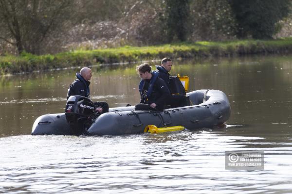 30/03/2016.Police search at Riverside, Guildford, Kayaker missing in River Wey named as 56-year-old Grant Broster.  Surrey Police will continue to search the River Wey for a man whose kayak overturned on Monday 28th March.