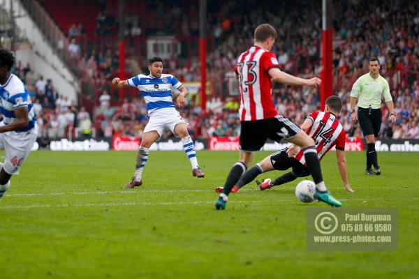 21/04/2018. Brentford v Queens Park Rangers SkyBet Championship Action from Griffin Park.  QPR’s Massimo LUONGO shoots