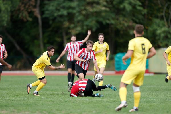 GCFC v Loxwood FC 0644