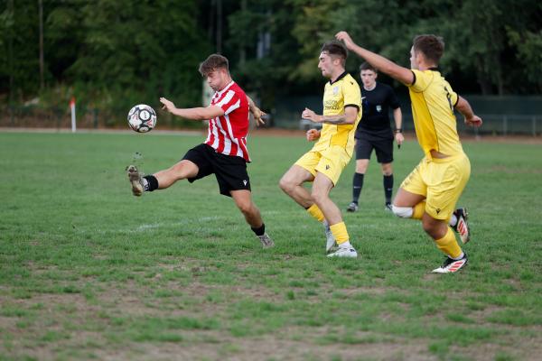 GCFC v Loxwood FC 0753