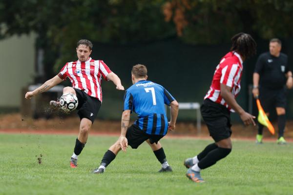 GCFC v Oakwood FC 0215