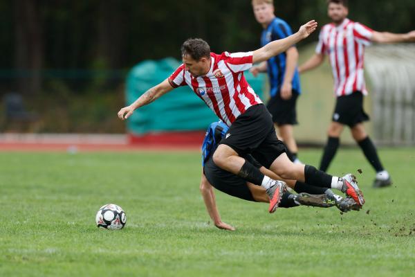 GCFC v Oakwood FC 0236