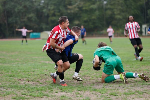 GCFC v Oakwood FC 0335