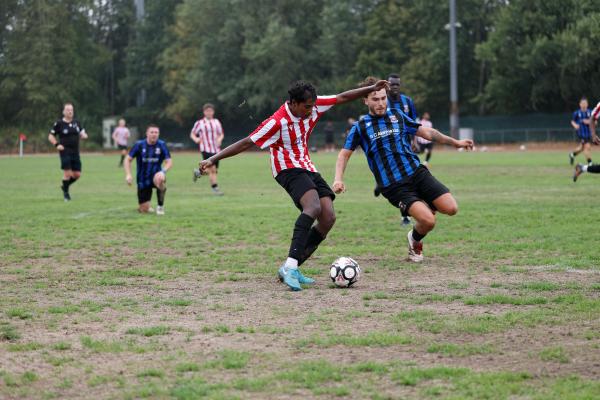 GCFC v Oakwood FC 0389