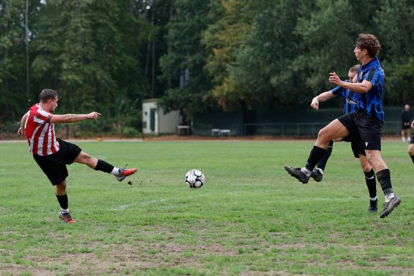 GCFC v Oakwood FC 0574
