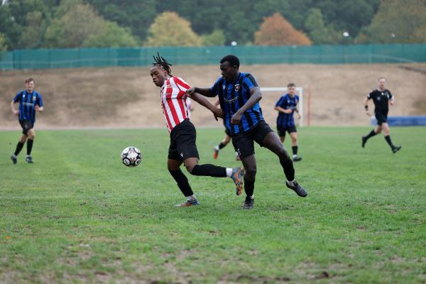 GCFC v Oakwood FC 0944