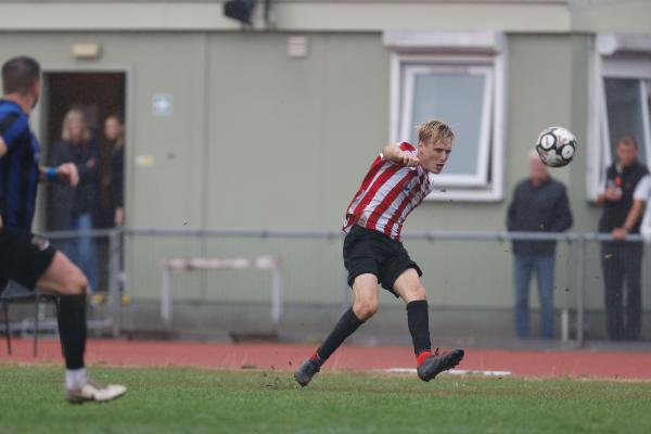 GCFC v Oakwood FC 2135