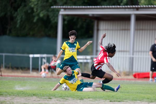 GCFC v Westfield 029