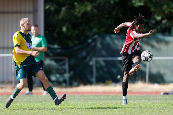 GCFC v Westfield 038