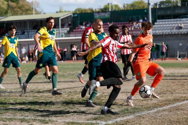 GCFC v Westfield 083