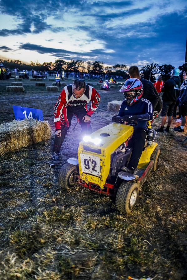 03/08/2019  Race action from the BLMRA Endurance Race, where teams of three drivers (male and female) compete throughout the night at speeds approaching 50 mph.